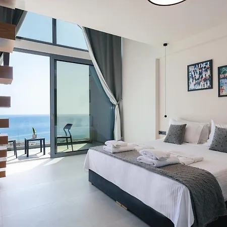 Krystallon Villa